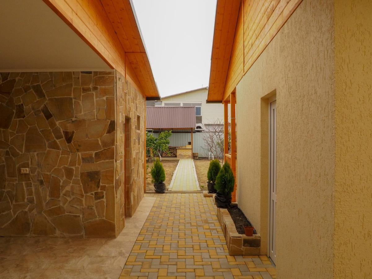 Гостевой Дом "Ласточкино Гнездо" Tsandrypsh Exterior photo