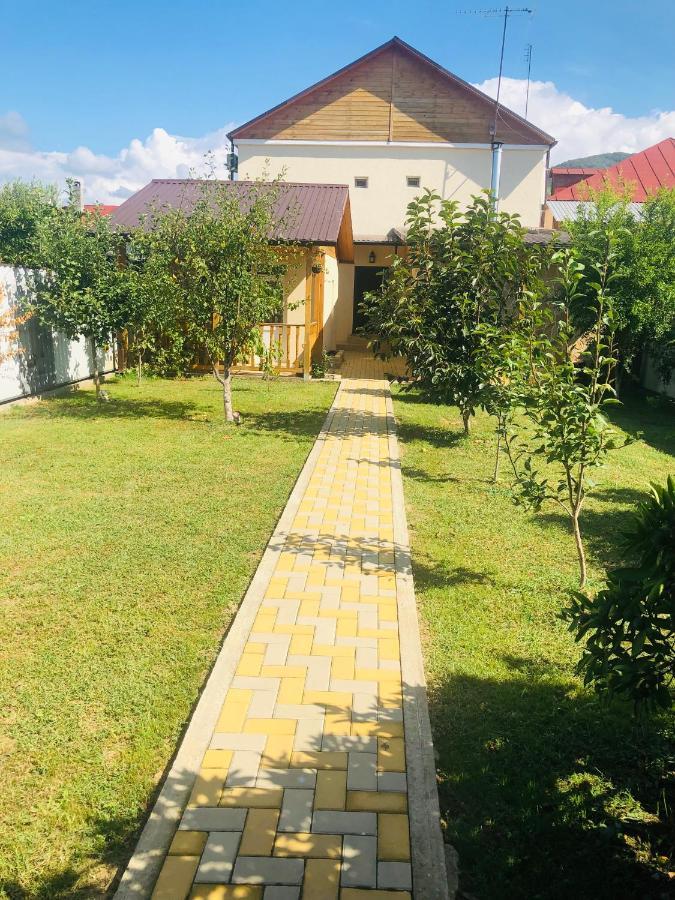 Гостевой Дом "Ласточкино Гнездо" Tsandrypsh Exterior photo